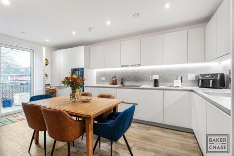 Open plan kitchen/living space