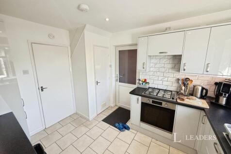 Holbeach Road, Spalding, Lincolnshire, PE11 photo 4