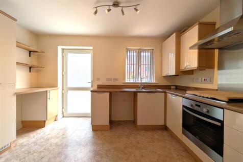 Kingfisher Drive, Market Rasen photo 5