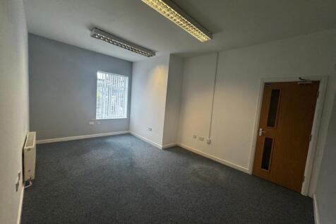Office to rent Image 7