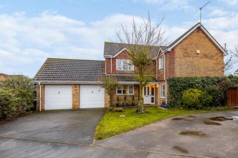 17 Saint James Way (Moulton Chapel)-7