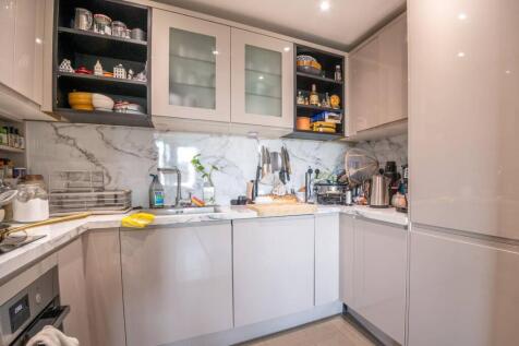 London, E15 - property photo