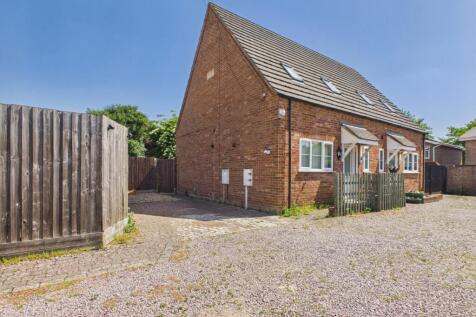 EweMove Spalding - Winsover Rd - Front of House