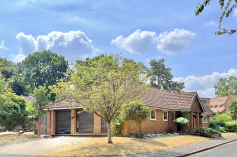 4 bed detached bungalow