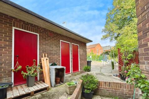 Property Image 10