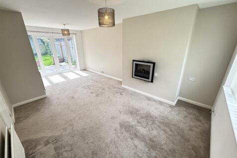 Open Plan Living and Dining Room