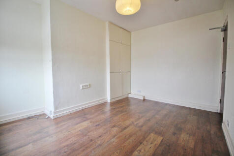 Lounge / Bedroom