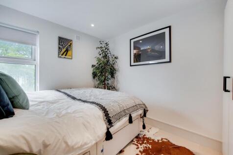 3_Bedroom 2-1.jpg