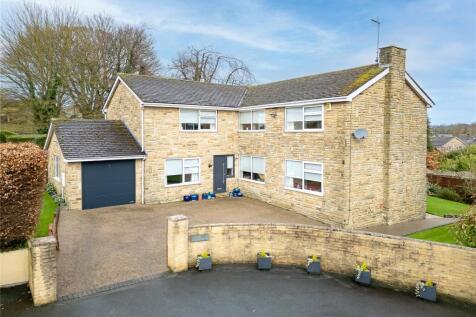 Leeds, LS17 - property photo