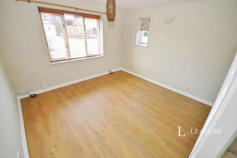 Brisco Avenue, Loughborough, Leicestershire, LE11 photo 4