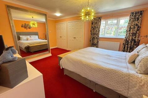 Facetune_11-07-20...