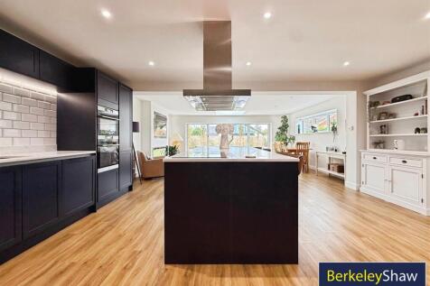 Kitchen/Living/Dining Room