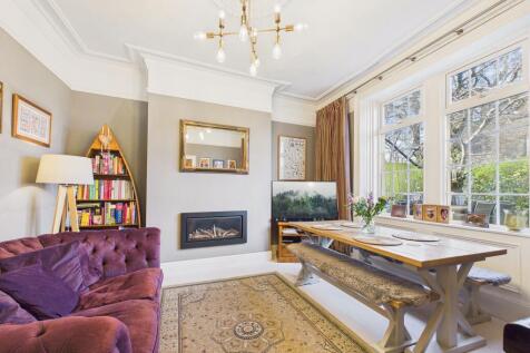 Recond Reception Room