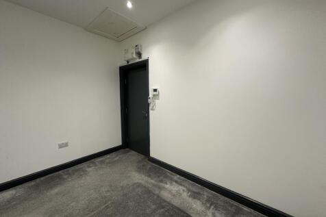 Broadway Courtyard, Nelson photo 3