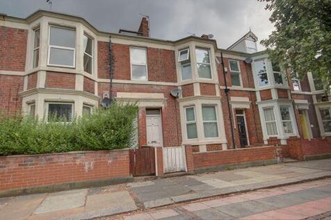 6-bed flat on Doncaster Road, Newcastle Upon Tyne, £3,250/mo