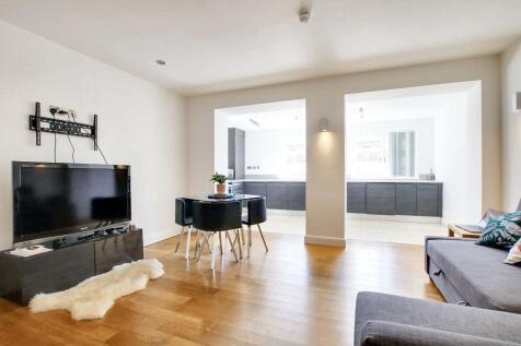 Open Plan Kitchen Living Area