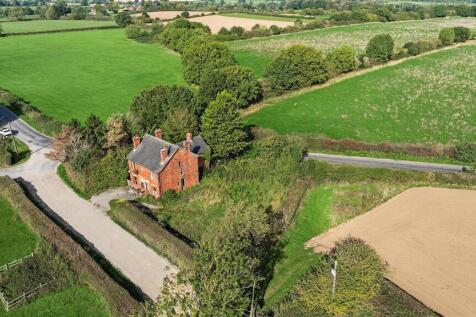 Aerial &amp; Both Cottages (6).jpeg