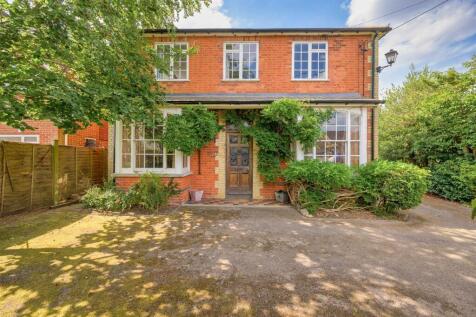 28 Groved Road - External (3 of 10).jpg