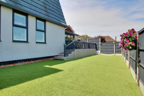 Side Garden with Raised Terrace
