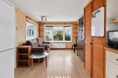 21_img_9742-img_9744.jpg