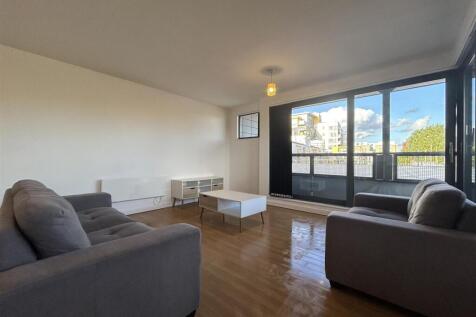 Livingroom.jpeg