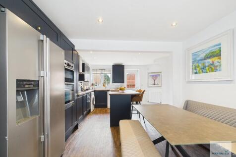 CAM03394G0-PR0252...