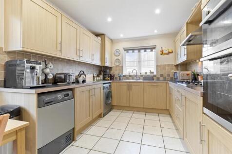 3 Greenland Mews-011.JPG