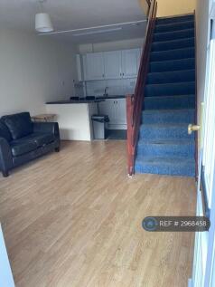 Lounge/Kitchen