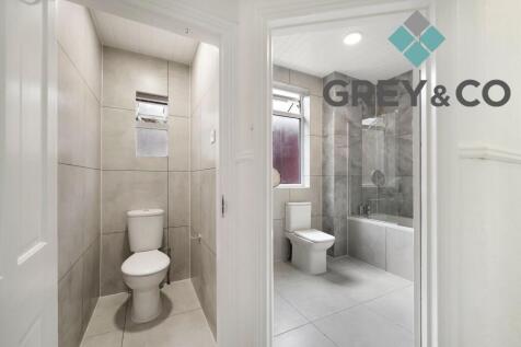 Wembley, Greater London, HA0 photo 4