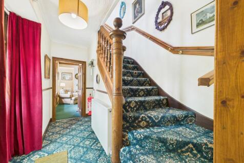 CAM03481G0-PR0105-STILL001