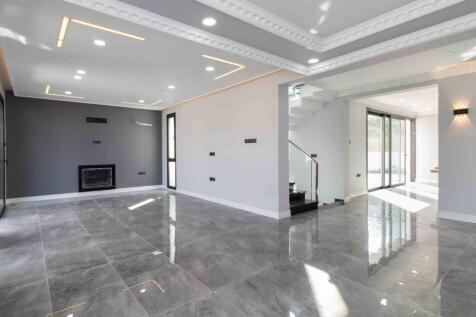 3-bedroom contemporary designed LUXURY villa + private swimming pool + underfloor heating infrastructure + cinema room Image 9999 3