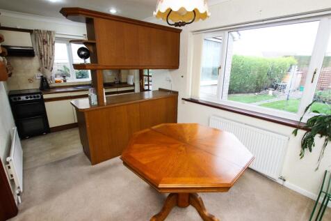 OPEN PLAN DINING KITCHEN