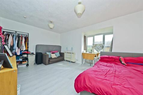 Boxwood Close, West Drayton photo 4