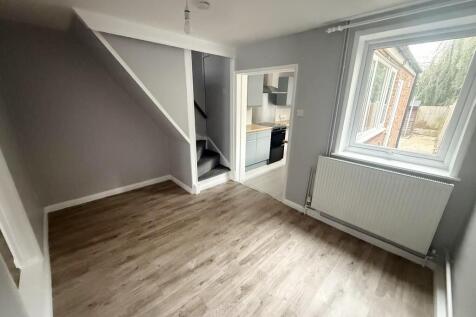 Regent Street, Stowmarket, Suffolk, IP14 photo 3
