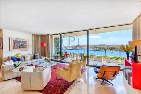 Bright and spacious living room with stunning wate