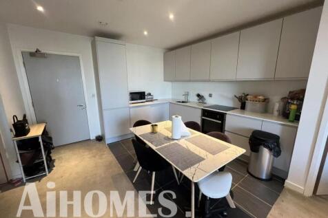 2-bed flat on LC219365B, 4 Hulme Street, Salford, Manchester, £1,550/mo
