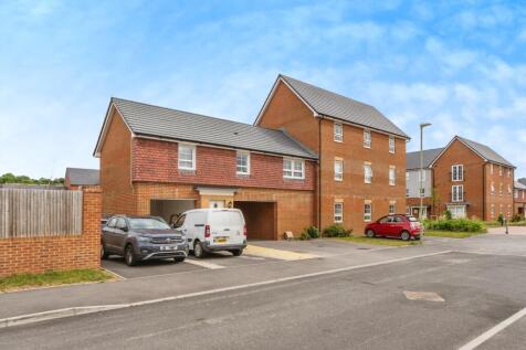 Rowlands Castle, PO9 - property photo