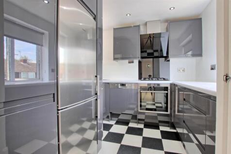 Kitchen.jpg