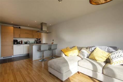 Living Room/Kitchen