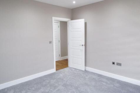Fishponds Road, Wokingham photo 4