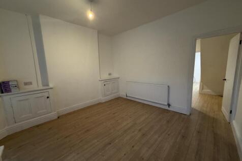 Morley Avenue, Birkenhead, Wirral photo 4