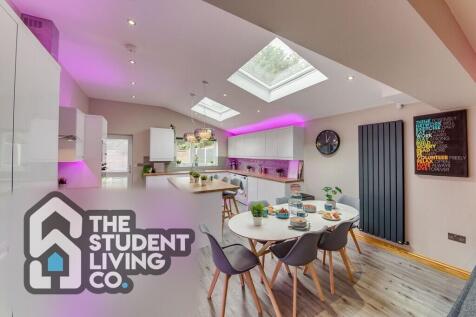 6-bed semi-detached on Swenson Avenue, Lenton, £4,680/mo