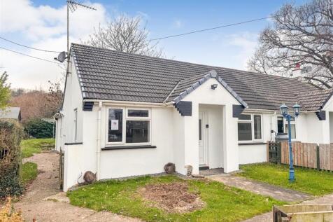 5 Queens Hayes, Willey Lane Sticklepath, Okehampto