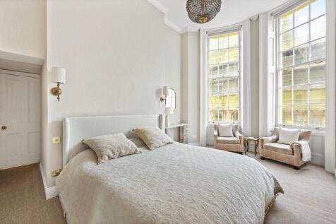 Brunswick Terrace, 42 Flat 6-016.JPG