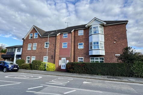 2 Bedroom Flat - For Sale