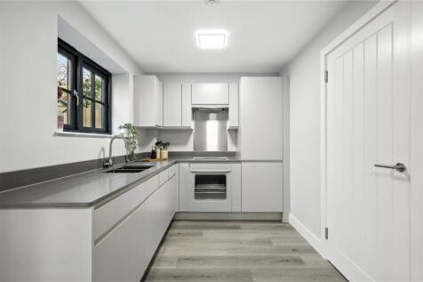 Show Apartment