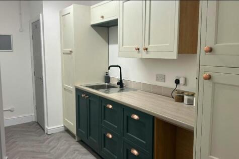 Communal Kitchen