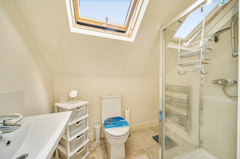 1328380-3-6880f97...