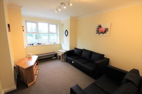 Bandy Fields Place, Broughton, Salford photo 5
