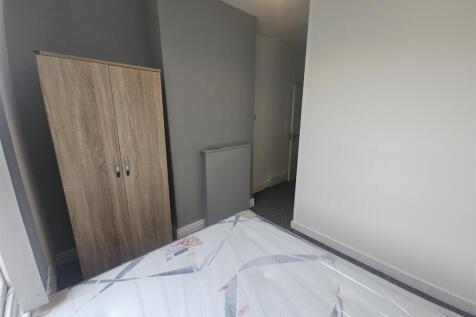 Cottingham Road, Hull photo 3